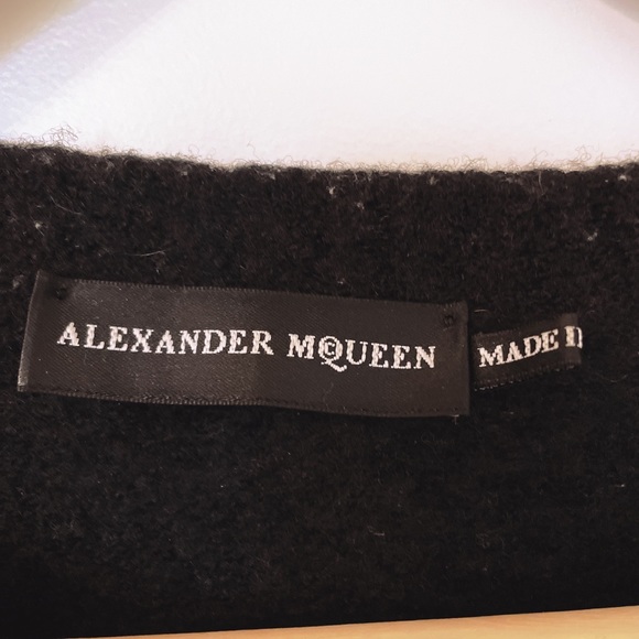 Alexander McQueen black floral Men's sweater - Picture 2 of 7